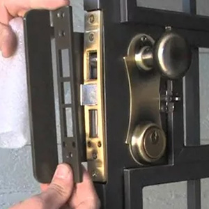 new lock installation inÂ Aldersyde